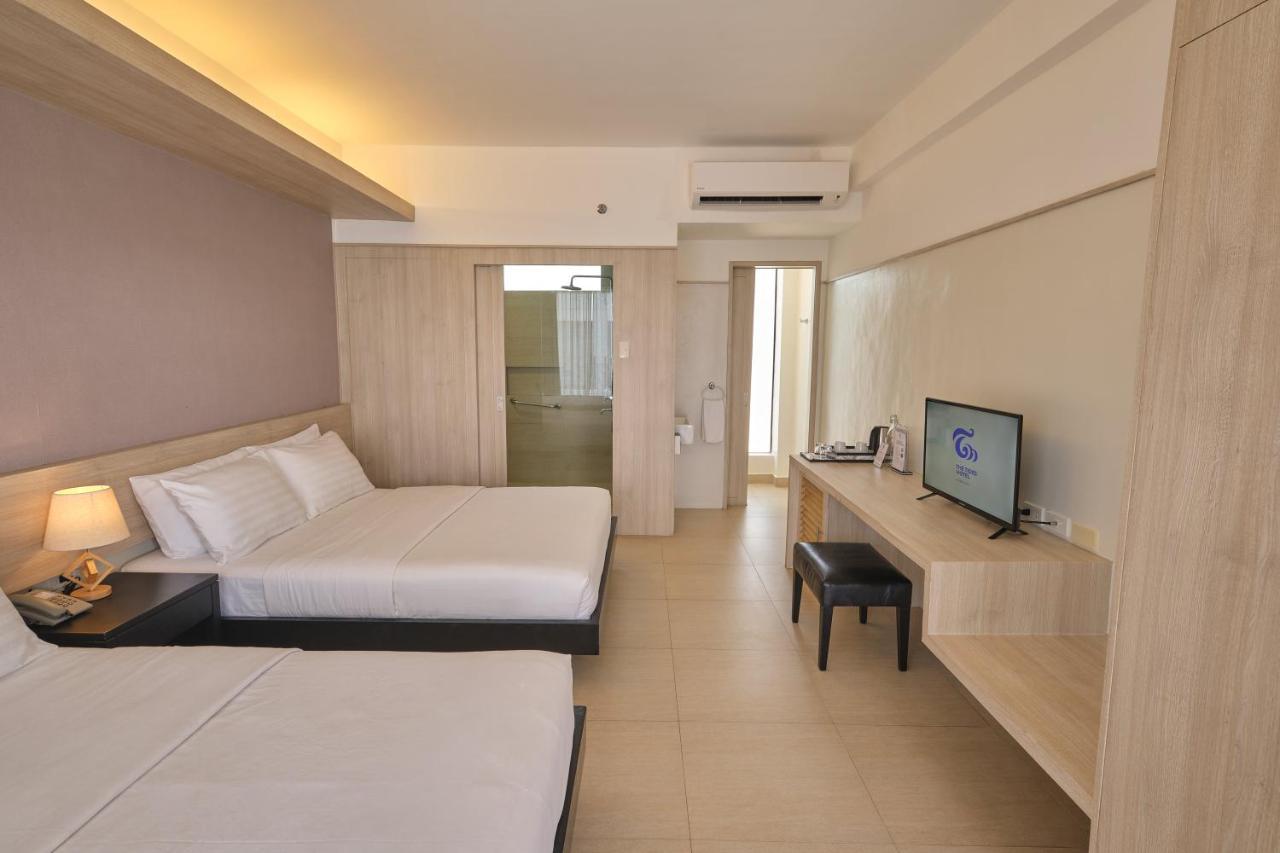 The Tides Hotel Boracay Balabag  Exterior photo