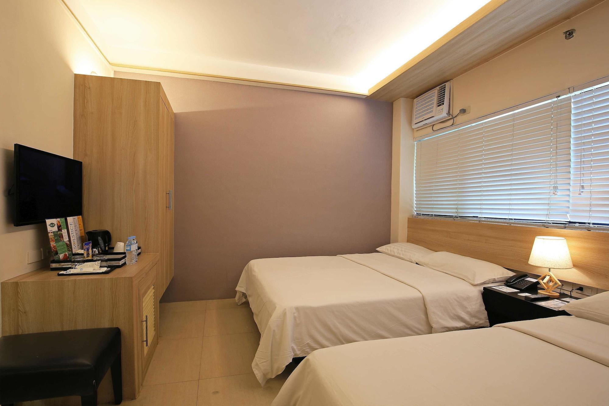 The Tides Hotel Boracay Balabag  Exterior photo